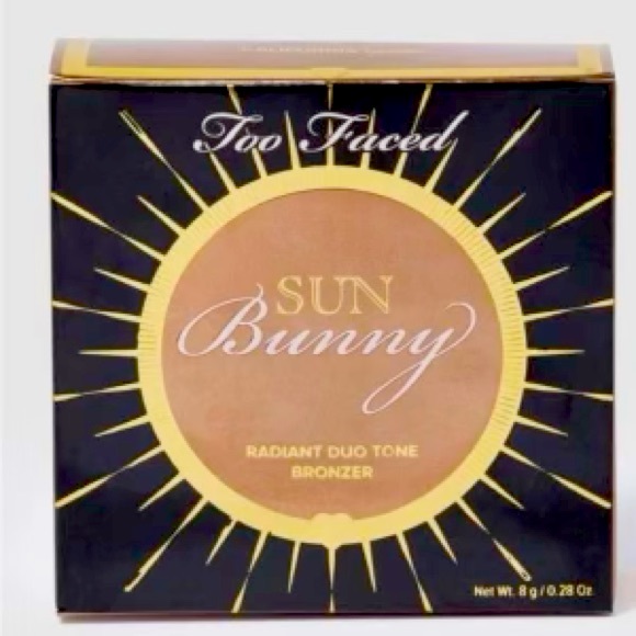 NEW Too Faced Sun Bunny Radiant Duo Tone Bronzer Color California Glow - Picture 9 of 9